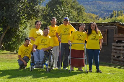 En San Martín de los andes, todos colaboran en el proyecto de hogar convivencial Casa Tuya.