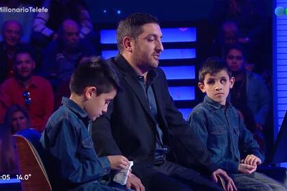 En septiembre es la operación de Aaron y la familia todavía no tiene el dinero suficiente para el viaje.