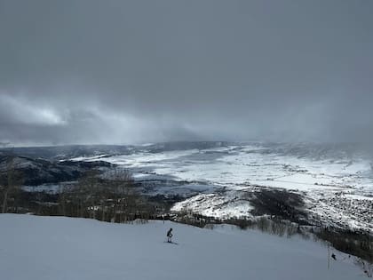 En Steamboat Springs se pueden realizar actividades de esquí, snowboard, motos de nieve, raquetas y mucho más (Instagram/@takeyourtime_traveling)