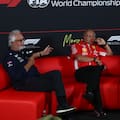 Briatore acusó a un juez de haber favorecido a McLaren... en la cara del director de McLaren y ante el mundo