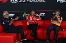 Briatore acusó a un juez de haber favorecido a McLaren... en la cara del director de McLaren y ante el mundo