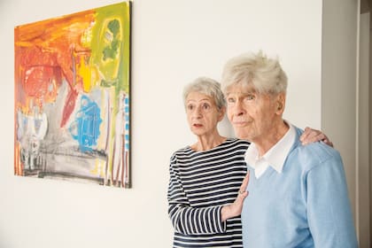 En su casa de Quebec junto con Marta Cavallo, su segunda esposa, con quien está hace más de 60 años