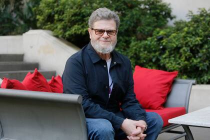 En su CD Raconto, Santaolalla demuestra que sus canciones sobrellevan bien el paso del tiempo