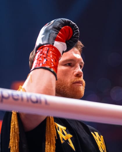 En su encuentro de septiembre de 2025, Canelo Álvarez perdió por decisión unánime (Instagram/@canelo)