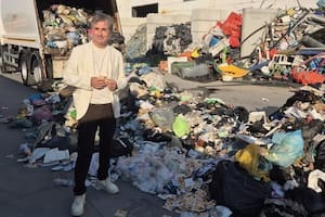 La doble suerte de una familia italiana que ganó la lotería y tiró el boleto a la papelera