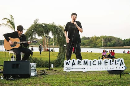 En su faceta de cantante, durante el Warmichella