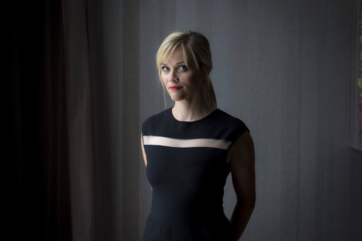 En su nueva condición de productora de películas y líder de un club de libros, la actriz está canalizando las voces de las mujeres hacia el entretenimiento del másalto nivel y alterando la dinámica de la industria por el camino menos pensado