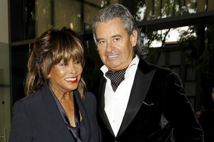 Tina Turner, quien el 26 de noviembre cumplió 81 años, contó cómo su marido Erwin Bach cambió su vida