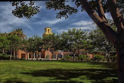 En su paso por la universidad, el hispano tuvo un empleo como encargado del gimnasio