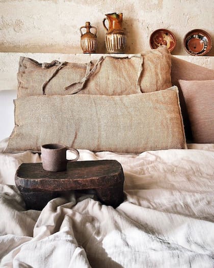 En su stand vas a encontrar su especialidad: textiles para vestir la cama. También hacen ponchos y cortinas, entre otros productos.