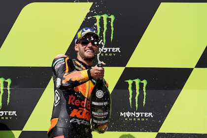 En su temporada de estreno en MotoGP, el sudafricano Brad Binder firmó en su tercera carrera el primer triunfo en la categoría reina del motociclismo mundial