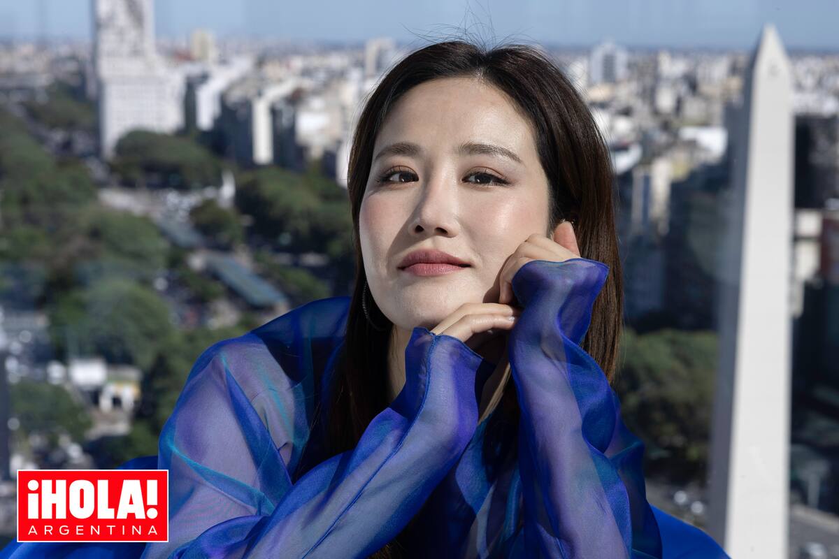 En su tercera visita a la Argentina, Hera Hyesang Park presentó Breathe –su segundo trabajo discográfico– en el Teatro Colón. Durante el evento, se proyectó "While You Live", un filme sobre el corto que abre el disco dirigido por Mariano Nante y realizado por la productora argentina Mamá Húngara.