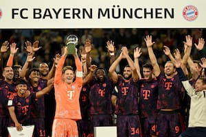 El golazo de Olise para que el más grande de Alemania le ganara la Supercopa al perseguidor que nunca lo alcanza