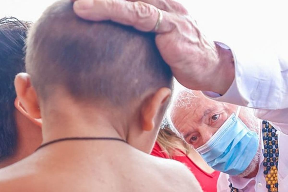 En su visita a la región donde habitan los indígenas yanomami, el presidente Lula da Silva dijo que la situación en "inhumana"