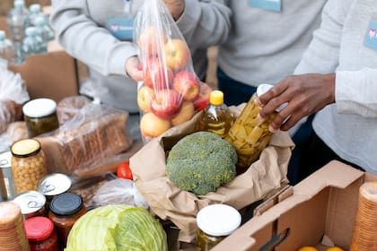 En Texas hay organizaciones que brindan alimentos en caso de no recibir el pago de SNAP en noviembre (SNAP/Archivo)