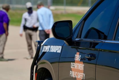 En Texas, la policía local también puede hace detenciones de tránsito