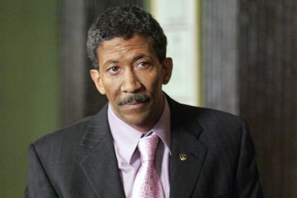 En The Wire, Cathey interpretó a Norman Wilson, un astuto asesor político. Aunque no gozó de la popularidad que sí obtuvo por House of Cards, el de The Wire fue el mejor trabajo de su carrera.