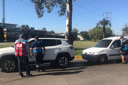 En Tigre se decretó la obligatoriedad del uso de protectores faciales; durante los primeros días había una campaña de concientización, luego se sancionará a quienes no lo utilicen