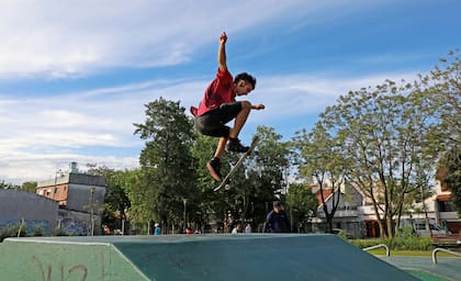 En toda la ciudad hay 13 pistas de skate para los diferentes niveles y hay otras dos en construcción que se inaugurarán antes de fin de año