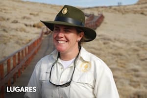 En todo el sistema de parques nacionales hay 9 intendentas y 12 jefas de guardaparques, una tendencia que crece. Aquí, Mariana Martínez, la primera intendenta en el Parque Monte León (2013).