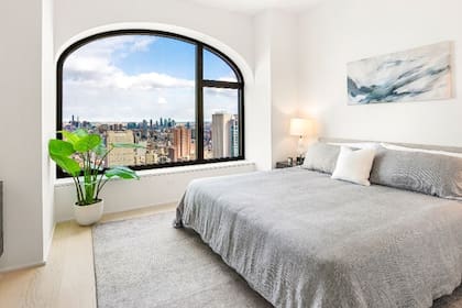 En total existen 242 residencias al interior de la torre 130 WIlliam, cada una con vistas impresionantes del horizonte de Nueva York