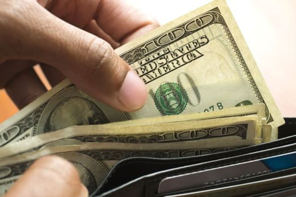 En un año el dólar se ha apreciado 12% frente a las monedas más fuertes del mundo.