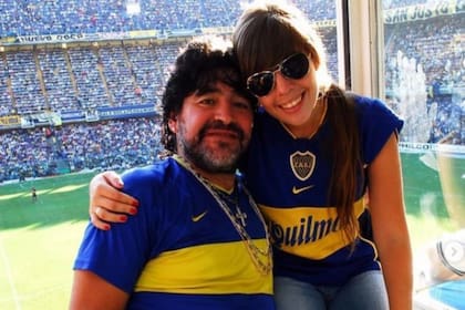 En un conmovedor mensaje, Dalma Maradona contó por qué decidió ir al homenaje a Diego Maradona en la cancha de Boca, a pesar del enorme dolor que vive por estos días