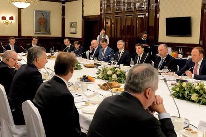 En un encuentro con el Presidente, los ejecutivos preguntaron por el yacimiento de Vaca Muerta y las obras de gas; Macri apuntó a los negocios mineros y agropecuarios