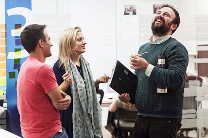 En un grupo, los integrantes adoptan ciertos roles estereotipados