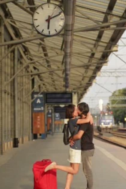 En un lugar lejano se enamoró de un extraño en el tren y ocurrió lo impensado.