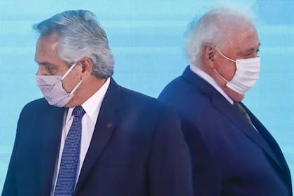 "Ha sido una persona fundamental para que la pandemia no arrecie sobre los argentinos", dijo el Presidente sobre el ministro echado
