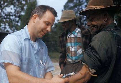 En un primer informe se hablaba de siete muertes por sífilis entre 276 voluntario (Foto: National Archives)