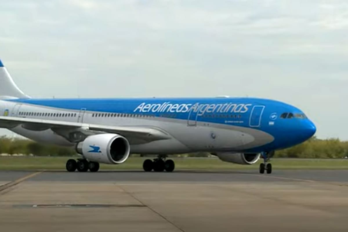 En un primer momento incluye una tanda de 100.000 pasajes, aunque fuentes de esa cartera explicaron que se trata de un programa que es “escalable”