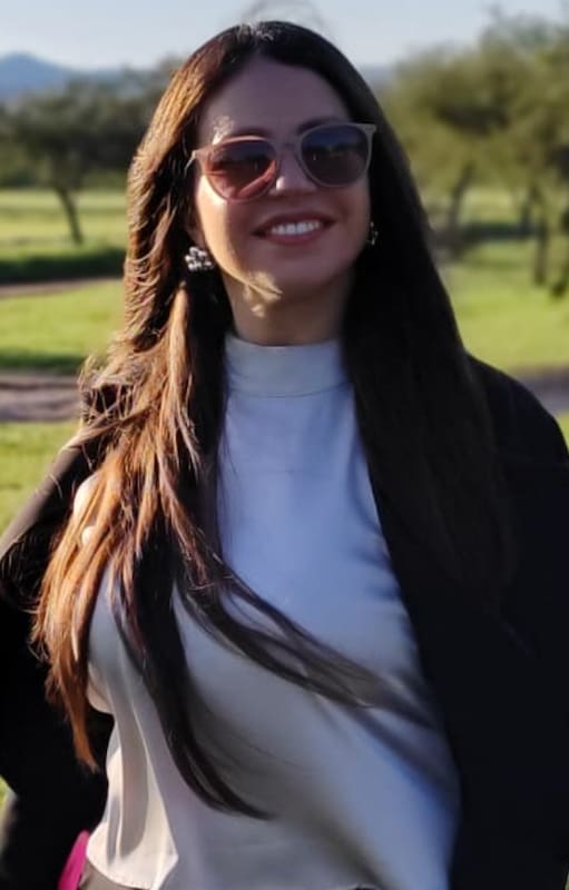 En un primer momento, la mastitis no alteró demasiado su vida cotidiana: seguía con sus rutinas, ocupándose de sus hijos y de su trabajo.