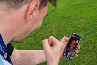 Lionel Messi recuerda en un video su videollamada por WhatsApp con Antonela