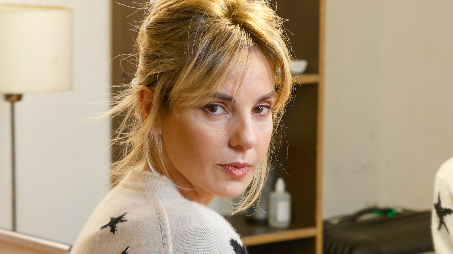 En una charla con LA NACIÓN, Julieta Cardinali habló de su presente laboral, sus comienzos de la mano de Xuxa, pero también de la gran relación que tiene con su hija Charo, de 17 años, su gran compañera de vida