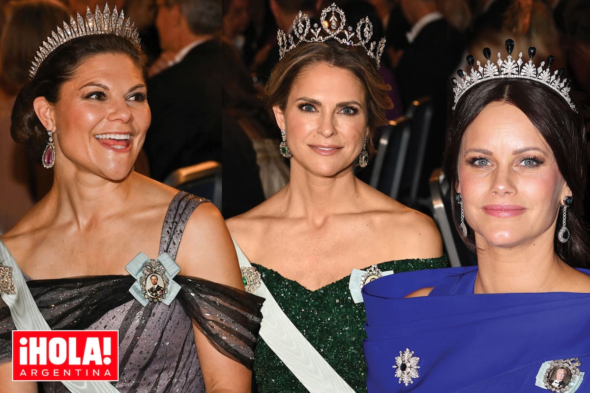 En una cita que se destaca por su solemnidad, las mujeres de la familia real protagonizaron un "duelo" de tiaras durante la ceremonia que convoca más de mil invitados en el Salón Azul del Ayuntamiento de Estocolmo.