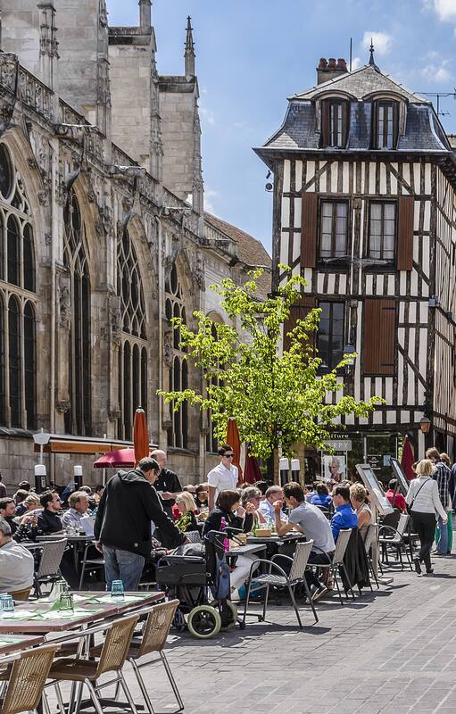 En una ciudad europea nacieron los outlets