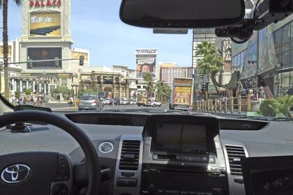 En una de sus iniciativas por crear un auto inteligente, Google desarrolló un vehículo autónomo que no requiere la asistencia de un chofer