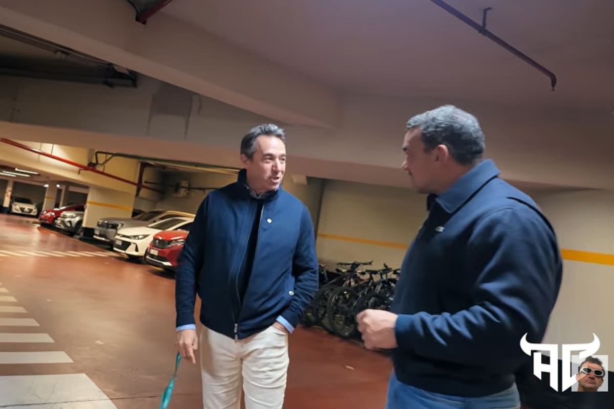 En una entrevista con el exjugador de Los Pumas Agustín Creevy, Marcos Galperin recorrió las oficinas de la empresa