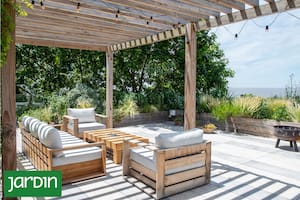 En una terraza, la vista no es solo paisaje: es la sensación de amplitud y respiro que define el espacio