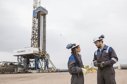 En Vaca Muerta se producen 403.000 barriles diarios de petróleo, el 56% del total país (725.000 barriles)