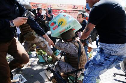 En Valparaíso hubo escenas de violencia con las fuerzas de seguridad
