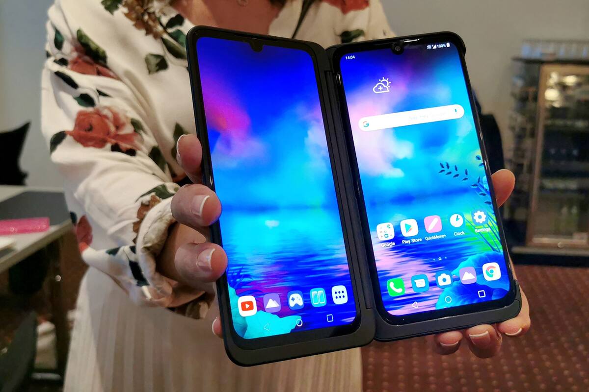 En vez de un display plegagle, el G8X ThinQ ofrece más espacio con dos pantallas conectadas