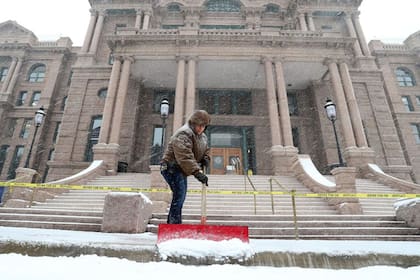 En zonas de Texas podrían acumularse entre 2 y 12 centímetros de nieve