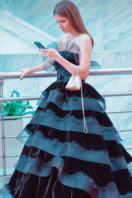 Enamorada” de su vestido, compartió ese amor con sus seguidores de Instagram.