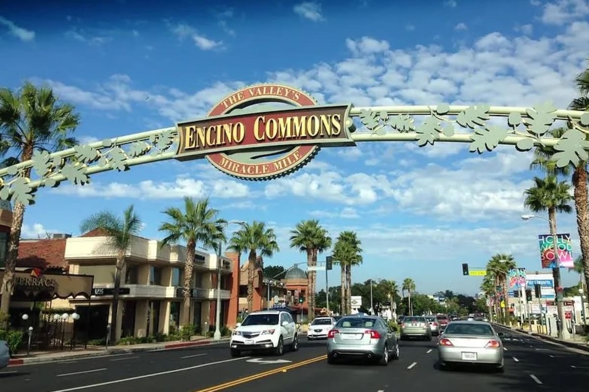 Encino, el exclusivo barrio de Los Ángeles que sufre una ola de robos