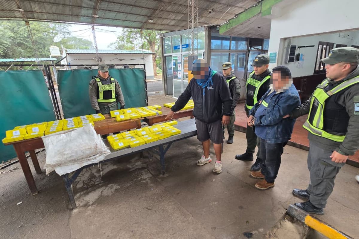 Encontraron 112 kilos de cocaína en un camión cisterna