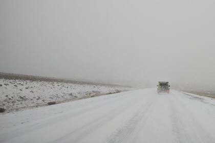 Encontraron el cuerpo de un hombre al costado de la Ruta N°9.