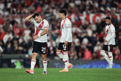 Encuentro entre River Plate y Gimnasia de La Plata por la fecha 16 del Torneo Clausura 2025. En el Estadio Mas Monumental, el 2 de Noviembre de 2025.